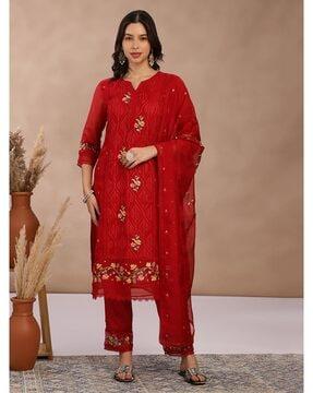 women embroidered straight kurta with pants & dupatta