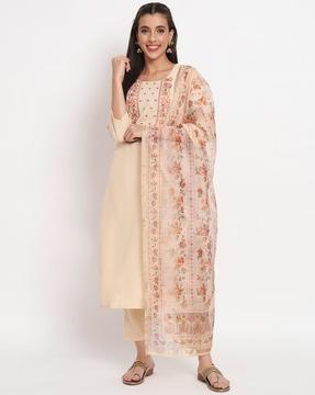 women embroidered straight kurta with pants & dupatta