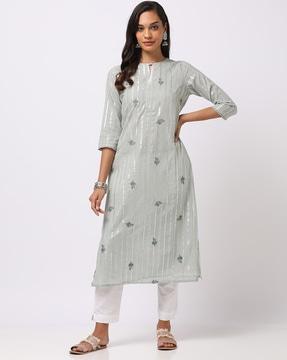 women embroidered straight kurta