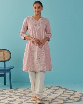 women embroidered straight kurta