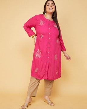 women embroidered straight kurta