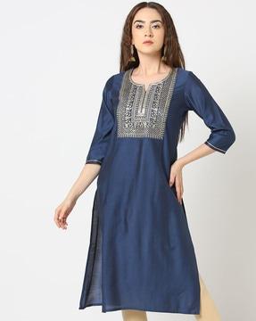 women embroidered straight kurta