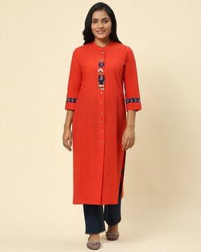 women embroidered straight kurta