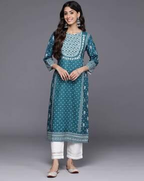 women embroidered straight kurta