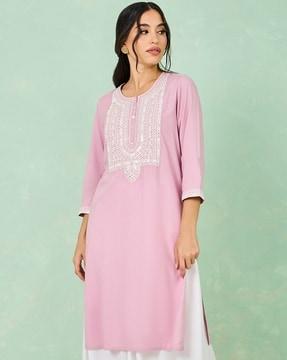 women embroidered straight kurta