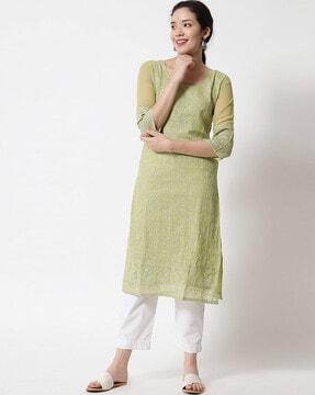 women embroidered straight kurta