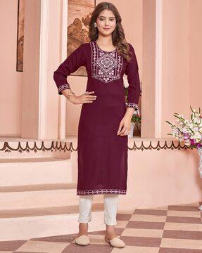 women embroidered straight kurta