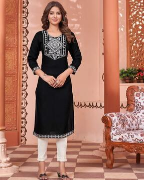 women embroidered straight kurta