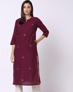 women embroidered straight kurta