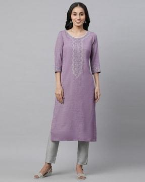 women embroidered straight kurta