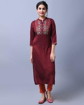 women embroidered straight kurta