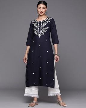 women embroidered straight kurta