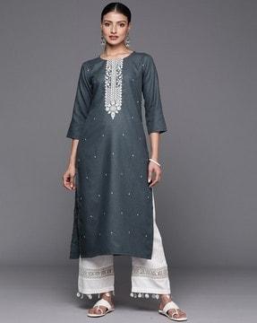 women embroidered straight kurta