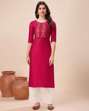 women embroidered straight kurta