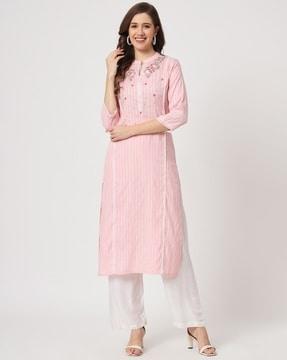 women embroidered straight kurta