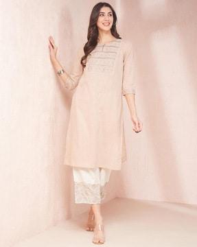 women embroidered straight kurta