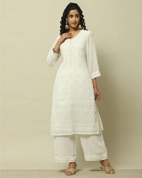 women embroidered straight kurta