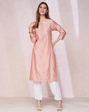 women embroidered straight kurta