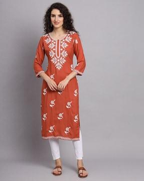 women embroidered straight kurti