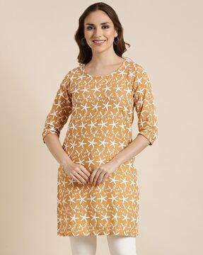 women embroidered straight kurti