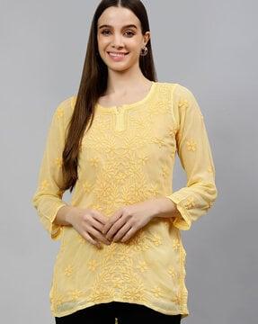 women embroidered straight no darts kurti