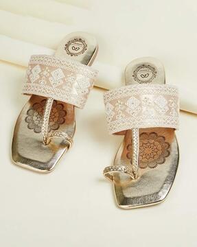women embroidered toe-ring sandals