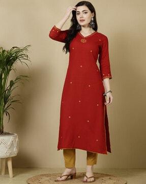 women embroidered v-neck straight kurta