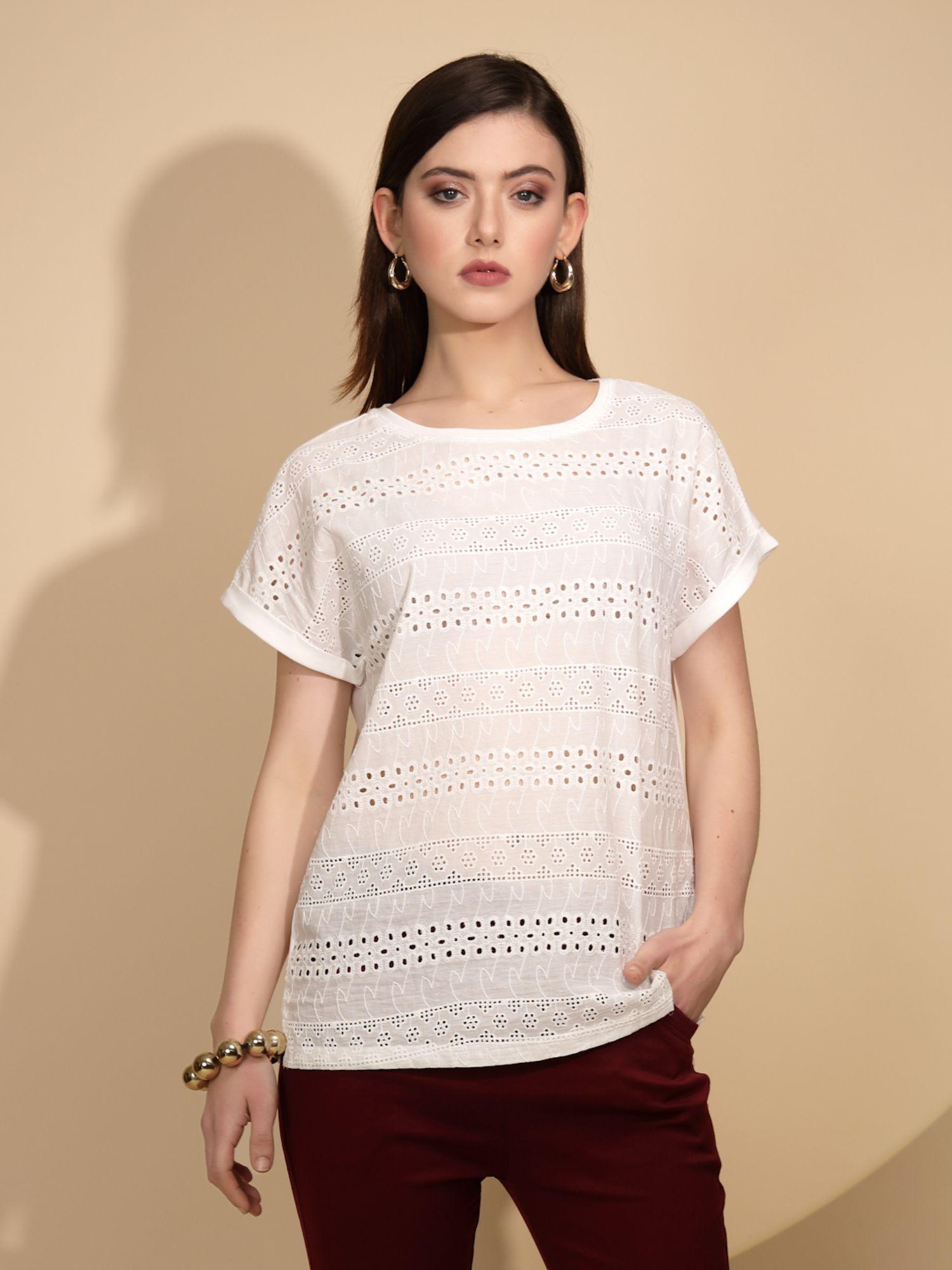 women embroidered white half sleeves round neck top