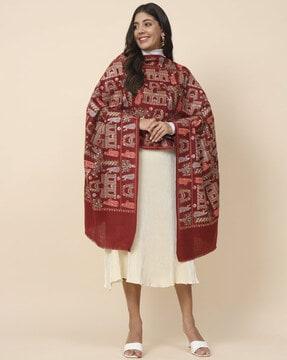 women embroidererd shawl with fringes