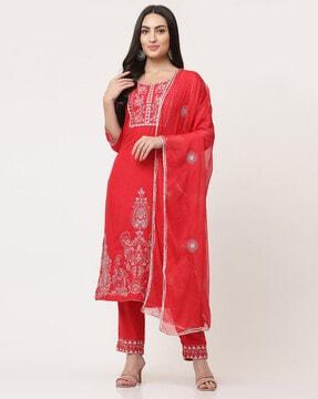 women embroidererd straight kurta set with dupatta