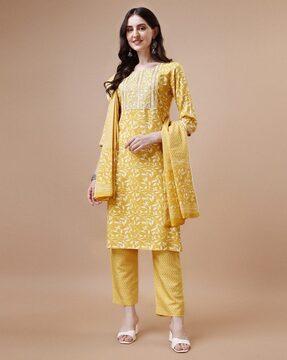 women embroidery straight kurta set with dupatta