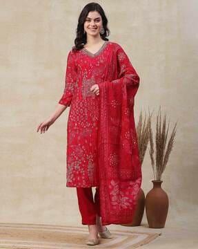 women embroidery straight kurta set with dupatta