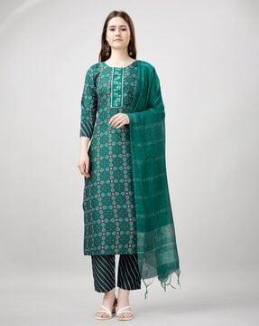 women embroidery straight kurta set with dupatta