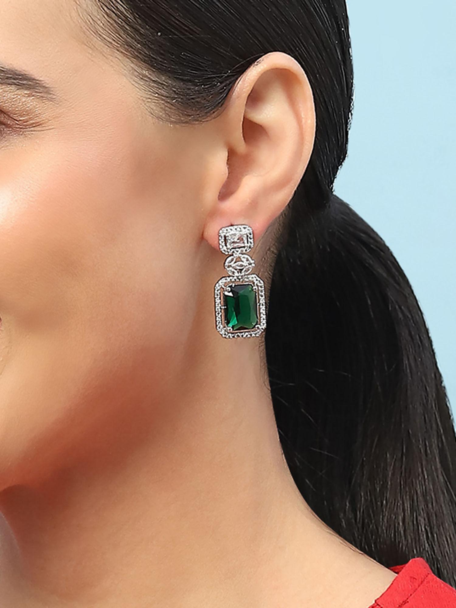 women emerald green brass earrings