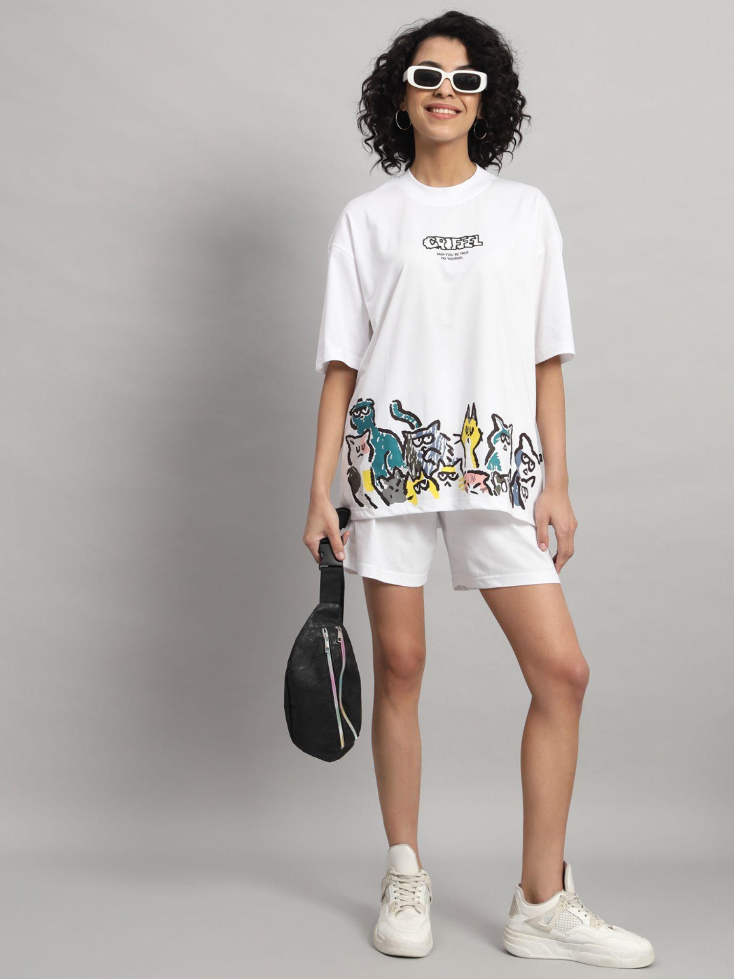 women emoji cats white t-shirt and shorts (set of 2)