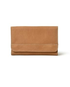 women envelope clutch with stitched detail