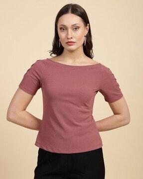 women fitted boat-neck top