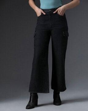 women flared jeans with 5-pocket styling