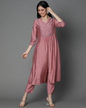 women flared kurta with embroidery