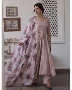 women flared kurta with pants & floral print dupatta