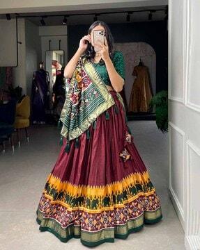 women flared lehenga choli set with dupatta