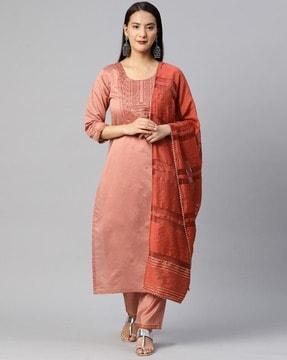 women floral embroidered kurta set with dupatta