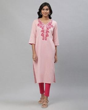 women floral embroidered regular fit straight kurta