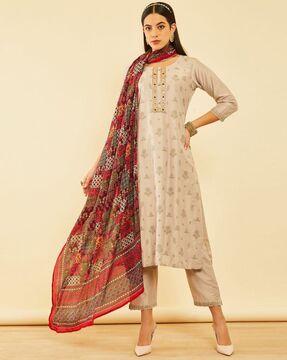 women floral embroidered straight kurta set with dupatta