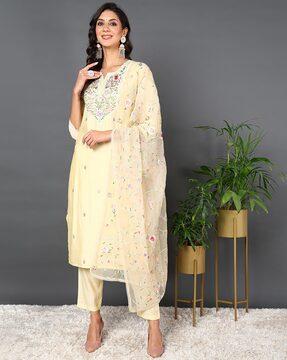 women floral embroidered straight kurta set with dupatta