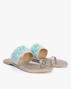 women floral embroidered toe-ring flat sandals