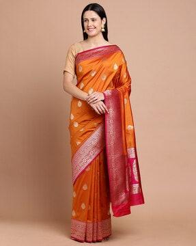 women floral pattern saree with contrast border