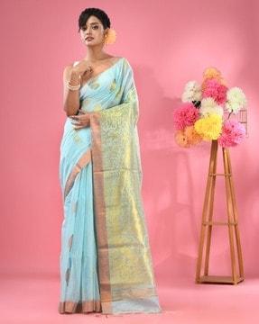 women floral pattern saree with contrast border