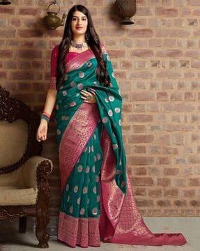 women floral pattern saree with contrast border