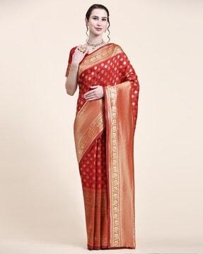 women floral pattern saree with contrast zari border